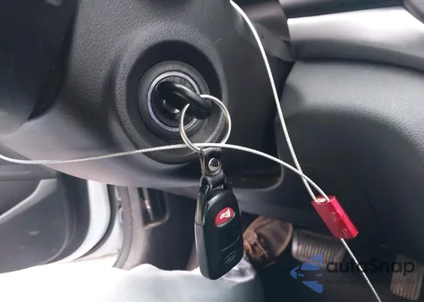 2019 Hyundai Elantra Se из США, поврежденный, VIN 5NPD74LF2KH418828